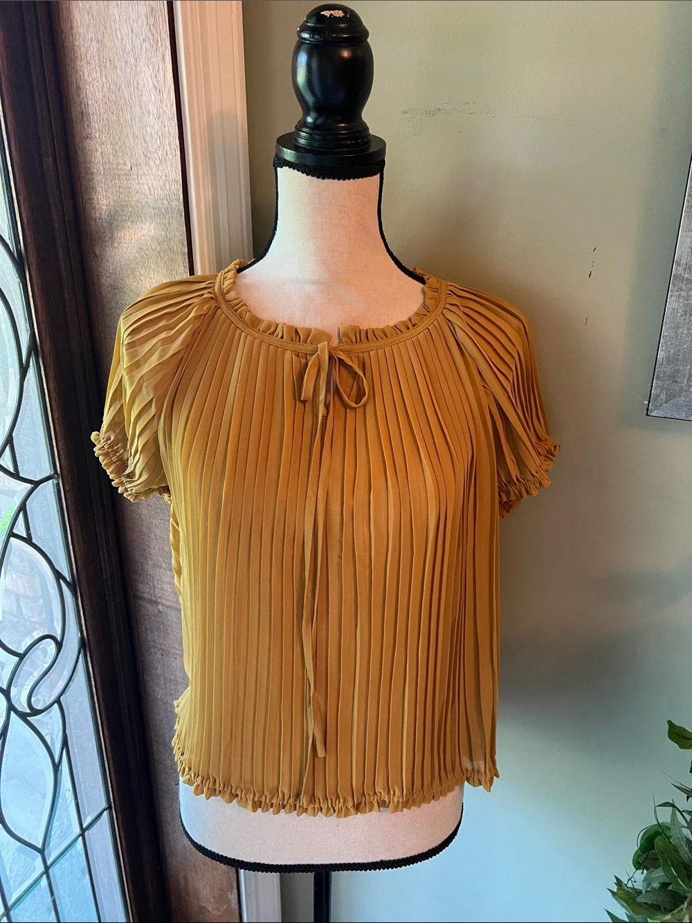 Steve Madden Mustard Pleated Short-Sleeve Tie-Neck Blouse